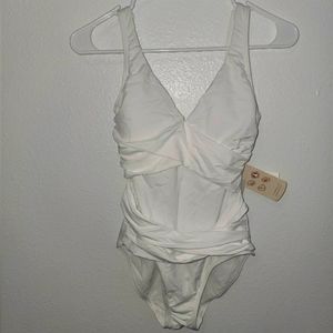 Tommy bahama one piece